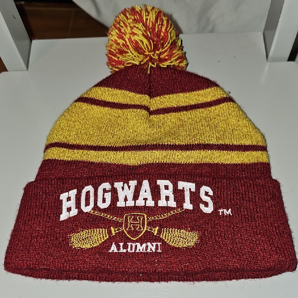 Harry Potter Alumni Beanie